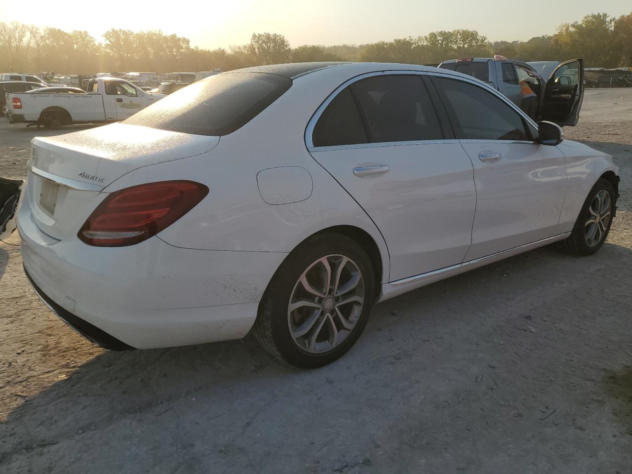 2015 Mercedes-Benz C-klasse - Image 3