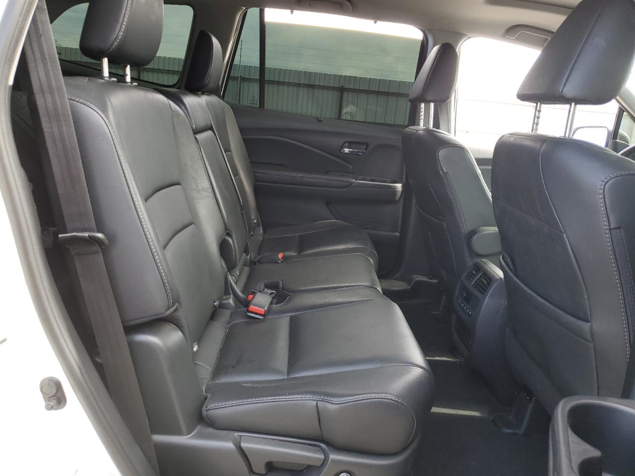 2019 Honda Pilot - Image 11