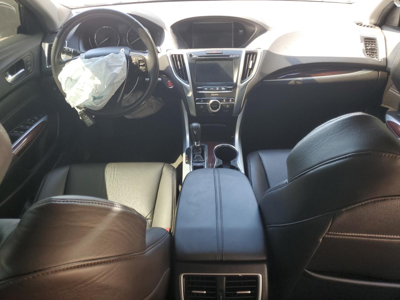 2016 Acura TLX - Image 8