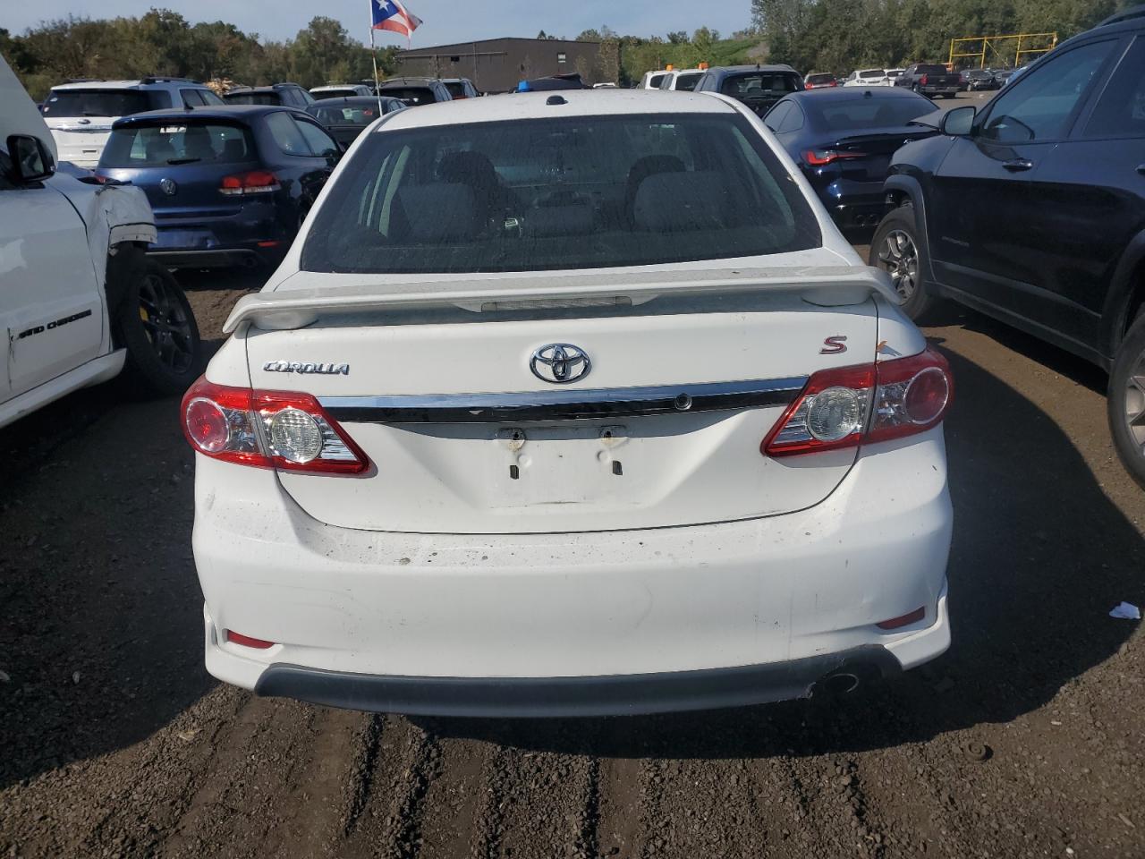 2013 Toyota Corolla Base VIN: 2T1BU4EE9DC995091 Lot: 73064514