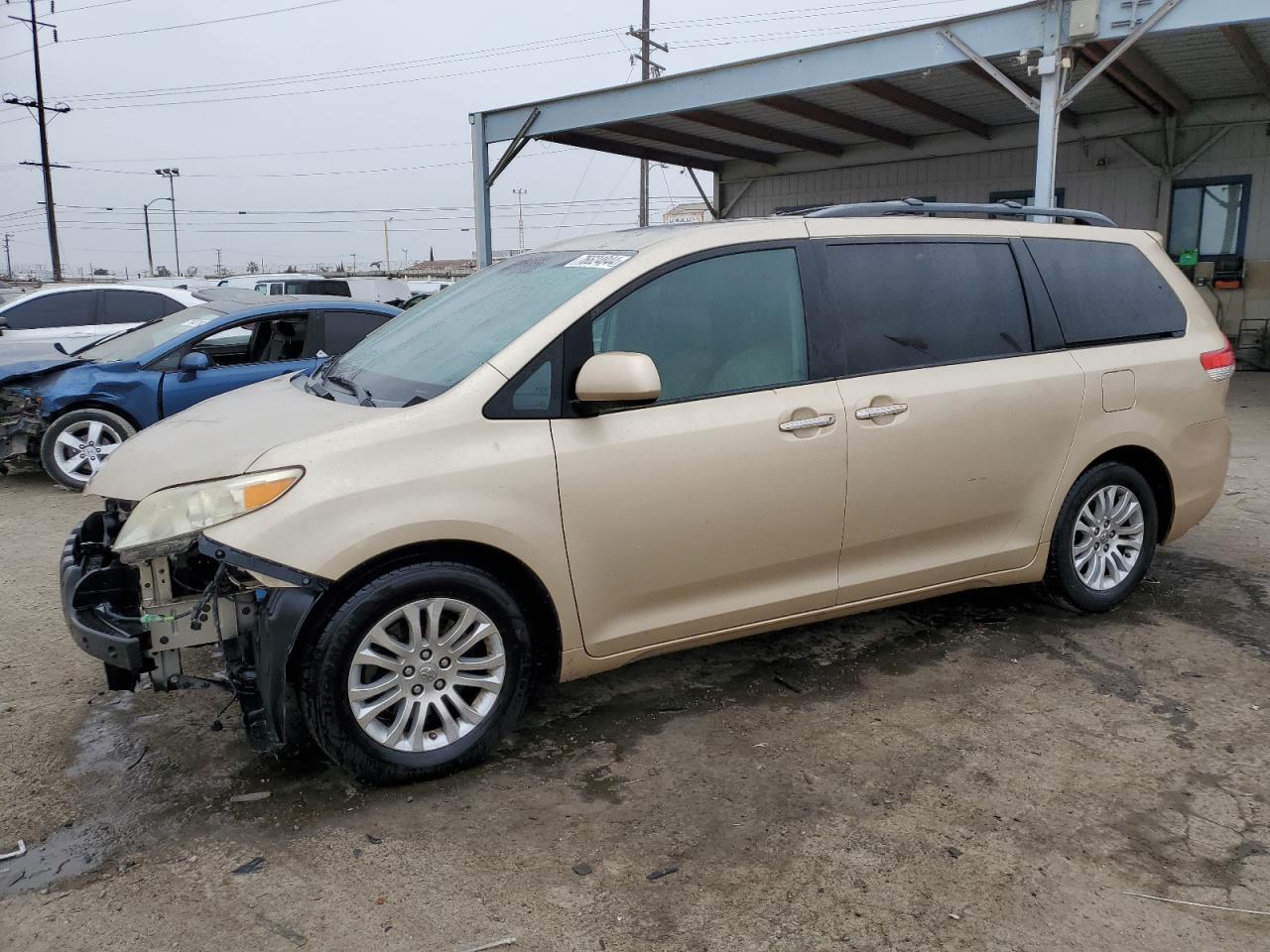 5TDYK3DC7BS134250 2011 Toyota Sienna Xle