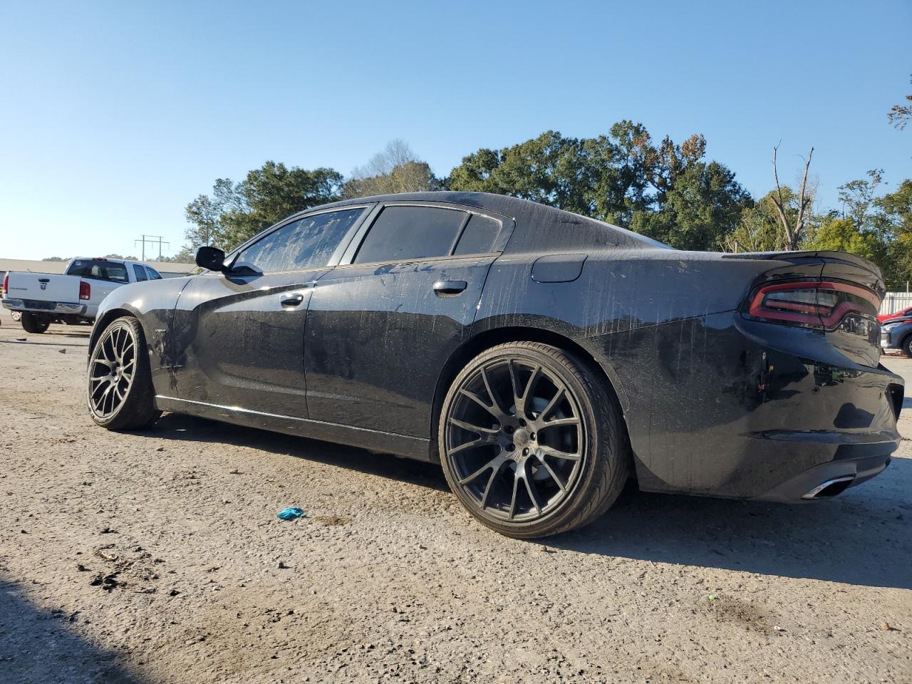 2016 Dodge Charger - Image 2