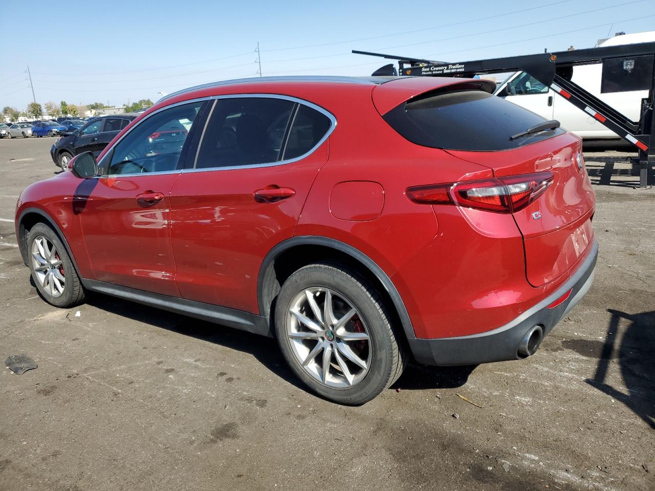 ZASFAKBNXJ7B68028 2018 ALFA ROMEO STELVIO - Image 2