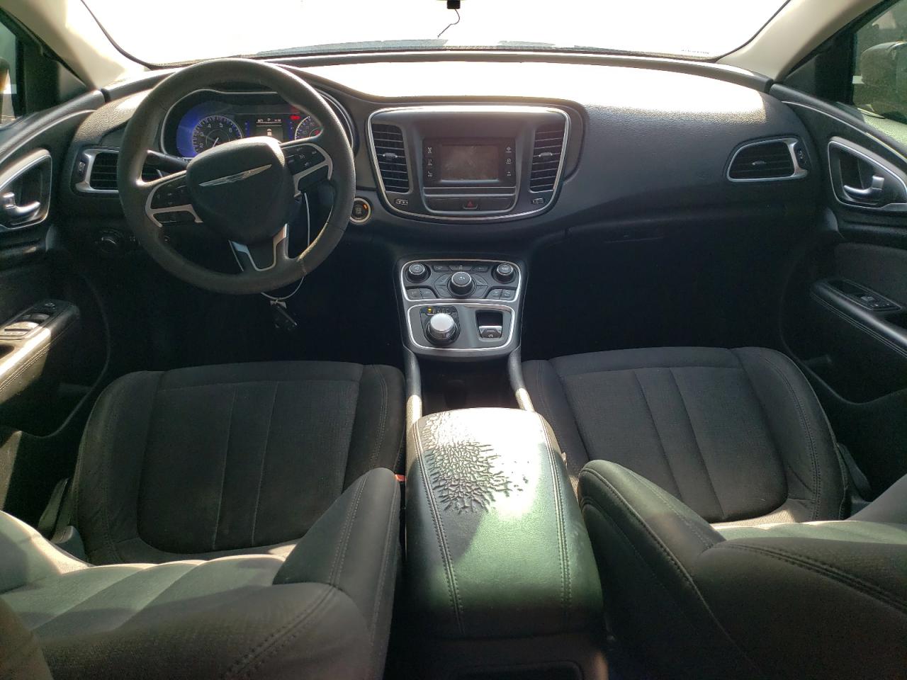 2015 Chrysler 200 - Image 8