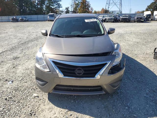 Sedans NISSAN VERSA 2016 Gray