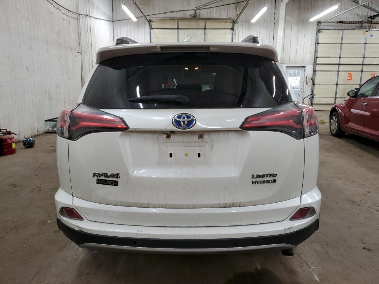 2018 Toyota Rav4 Hv Limited VIN: JTMDJREV1JD167226 Lot: 76918794