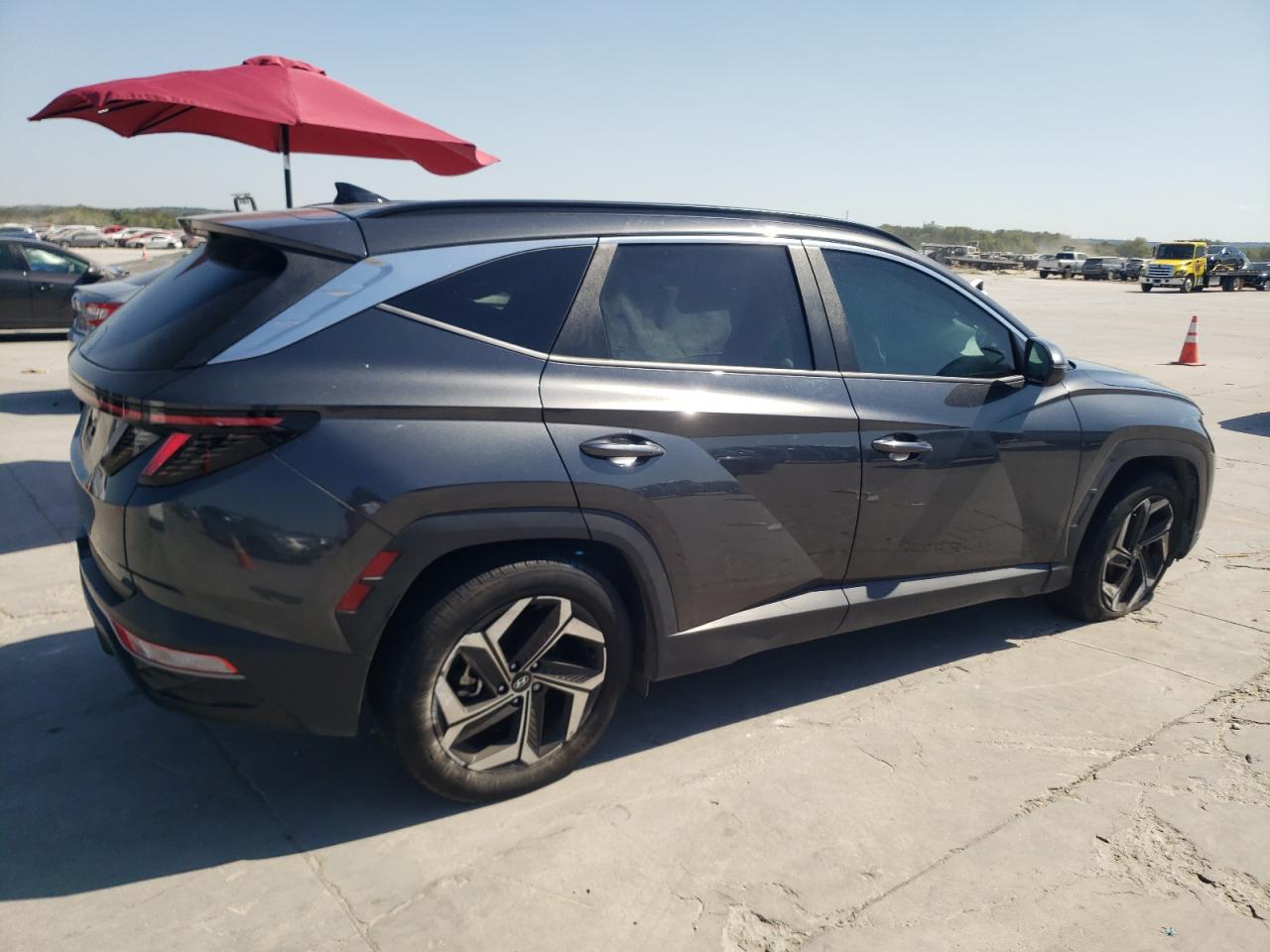 2023 Hyundai Tucson - Image 3