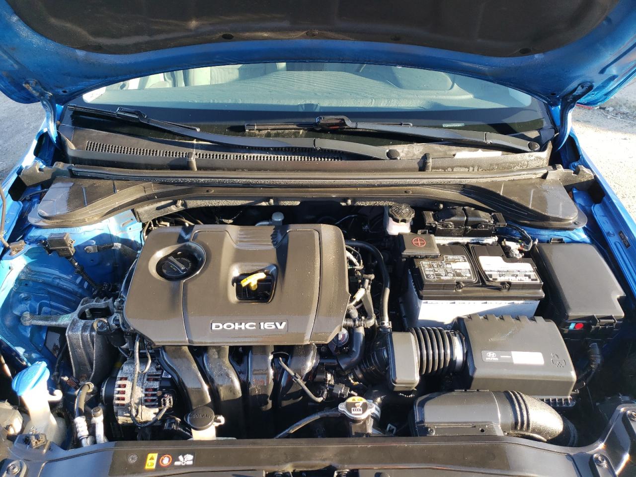 2018 Hyundai Elantra - Image 11