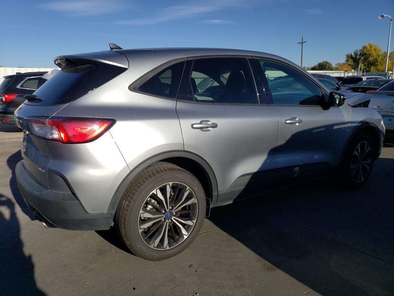 2022 Ford Escape - Image 3