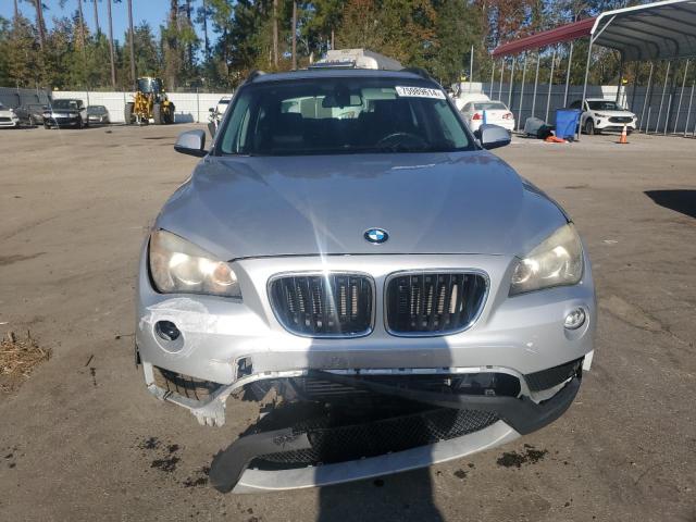  BMW X1 2014 Srebrny