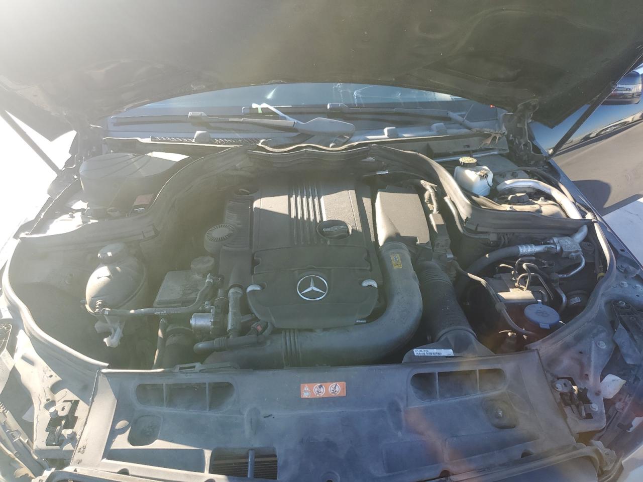 2015 Mercedes-Benz C 250 VIN: WDDGJ4HB8FG360681 Lot: 74800204