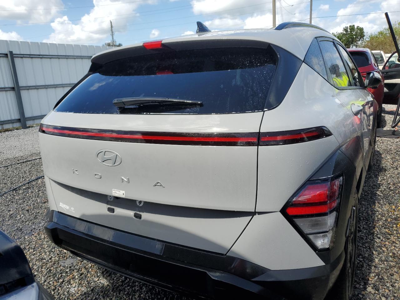 2024 Hyundai Kona Sel VIN: KM8HC3AB9RU083120 Lot: 74905384