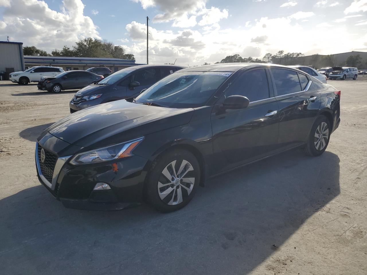 VIN 1N4BL4BVXKC237165 2019 NISSAN ALTIMA no.1