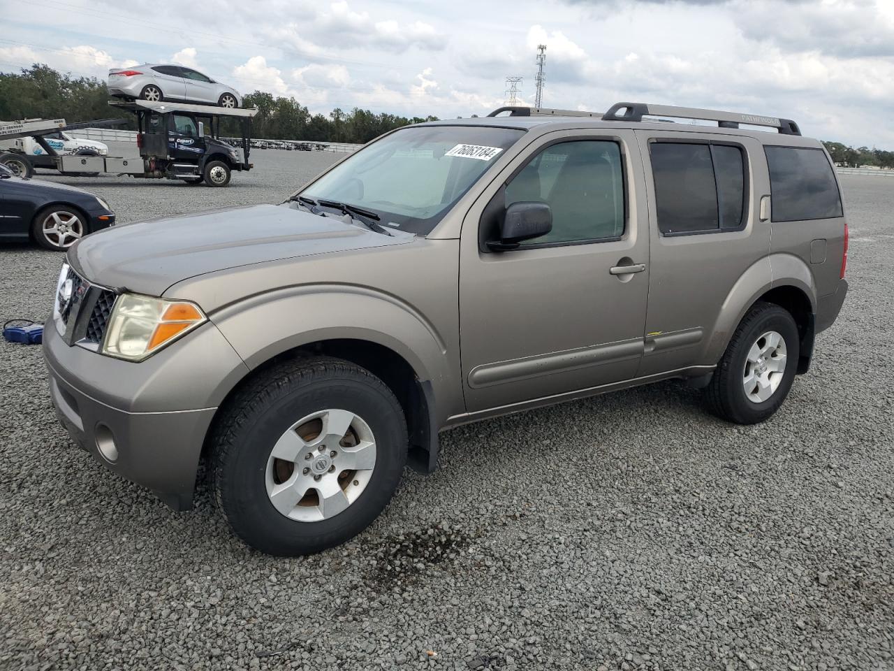 2005 Nissan Pathfinder - Image 1