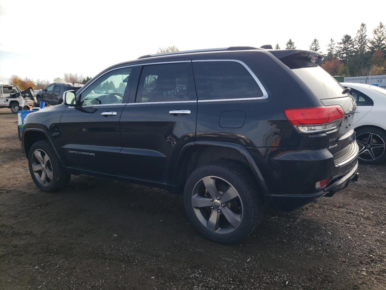 2015 Jeep Grand Cherokee - Image 2