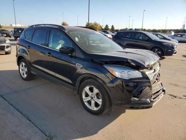  FORD ESCAPE 2016 Черный