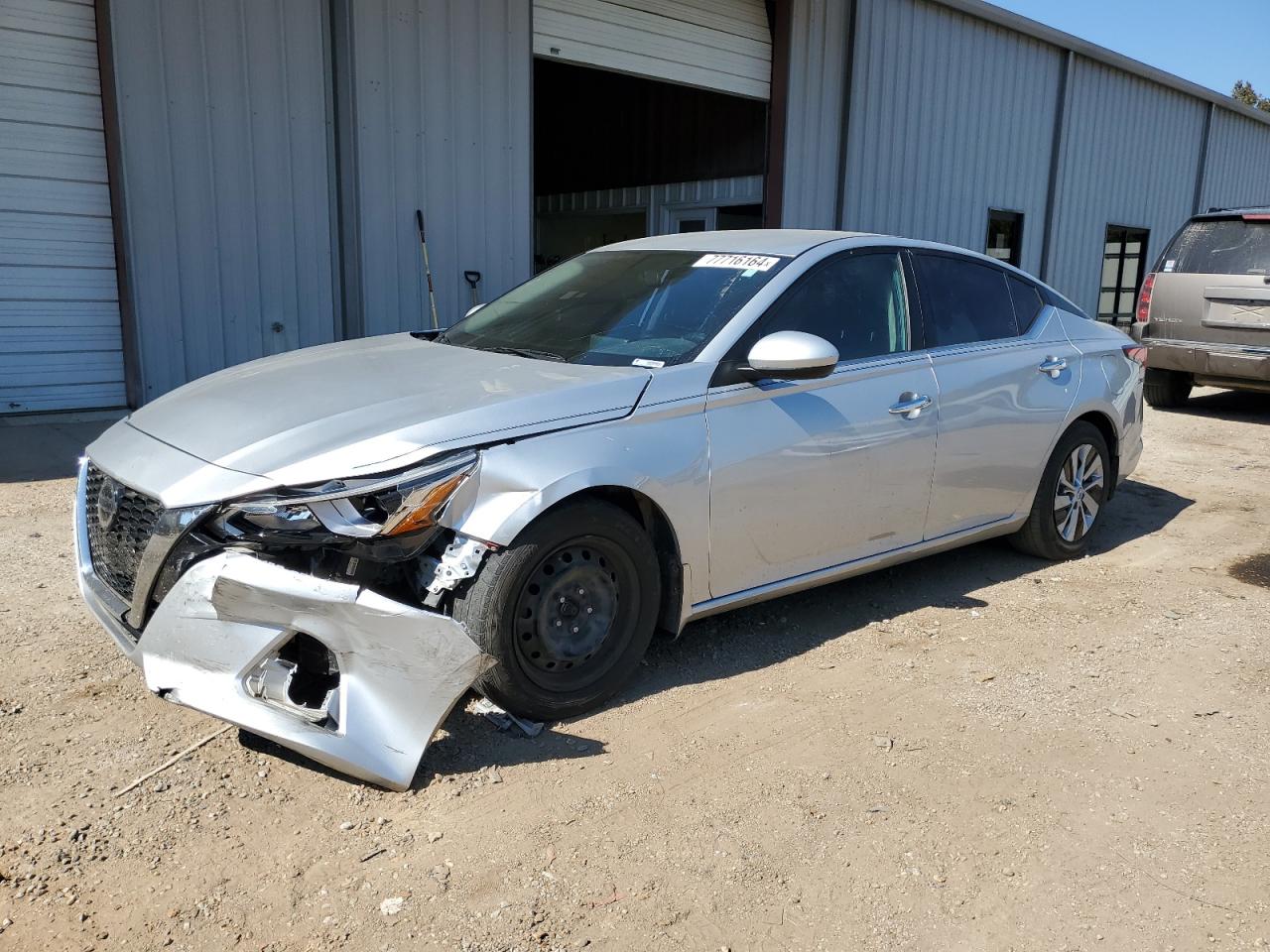 2019 Nissan Altima - Image 1