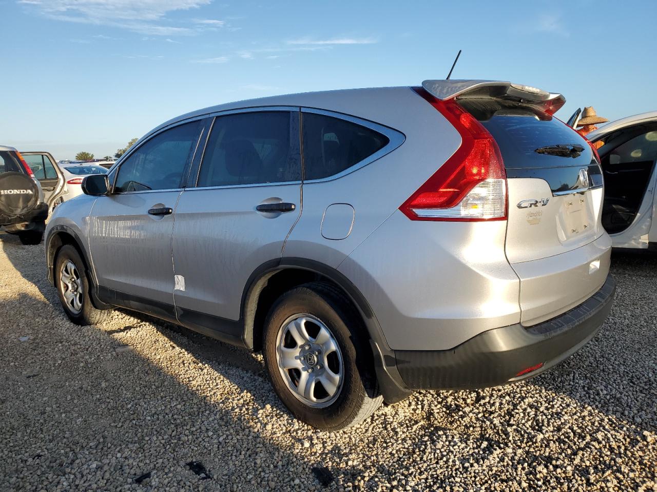 2014 Honda CR-V - Image 2