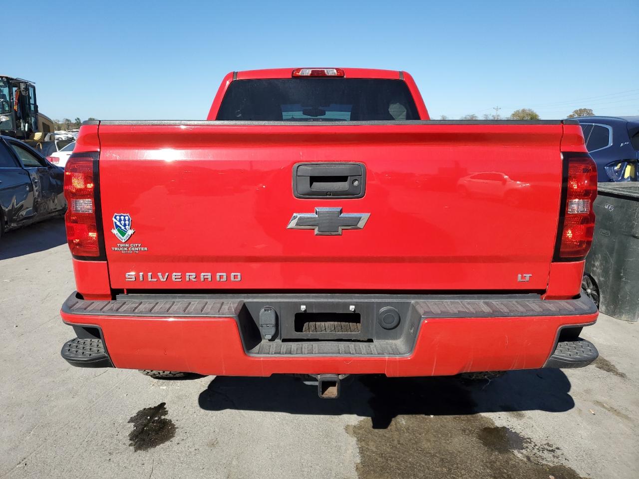 2016 Chevrolet Silverado - Image 6