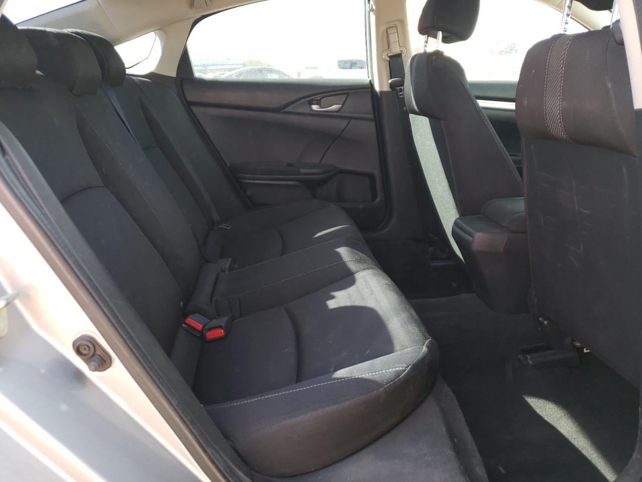 2016 Honda Civic - Image 10