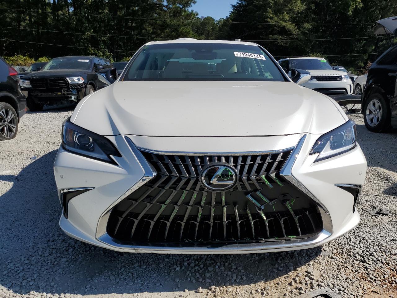 2024 Lexus ES - Image 5