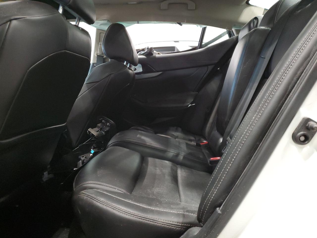2018 Nissan Maxima - Image 10