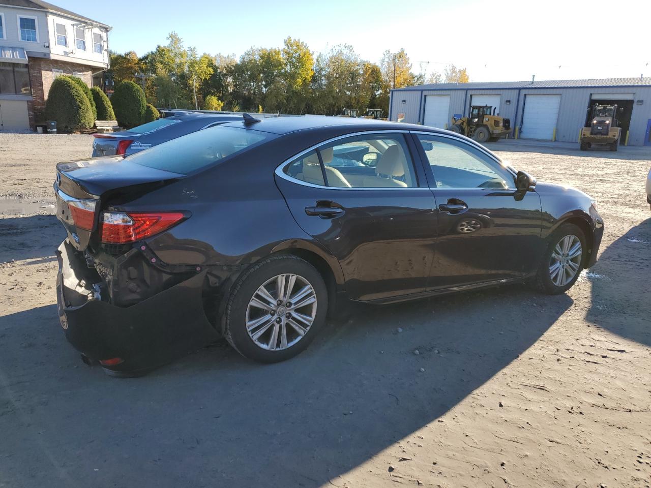 2013 Lexus ES - Image 3