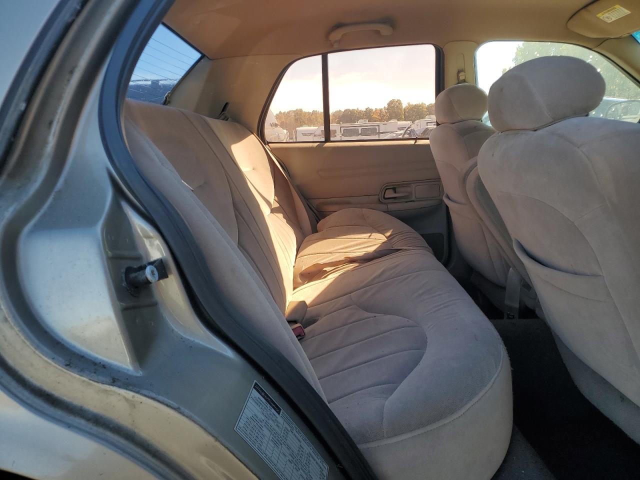2002 Ford Crown Victoria VIN: 2FAFP73WX2X109672 Lot: 64173025