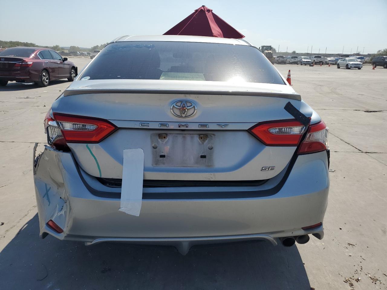 JTNB11HK9J3048030 2018 Toyota Camry L