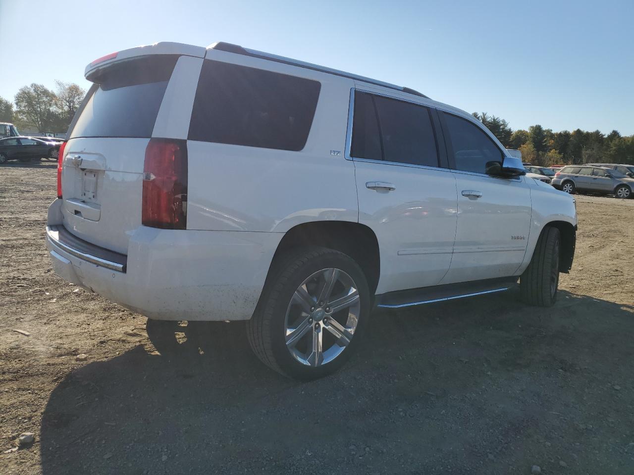 2016 Chevrolet Tahoe - Image 3
