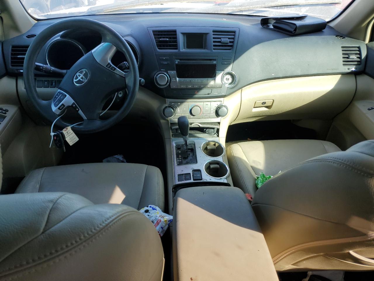 2012 Toyota Highlander - Image 8