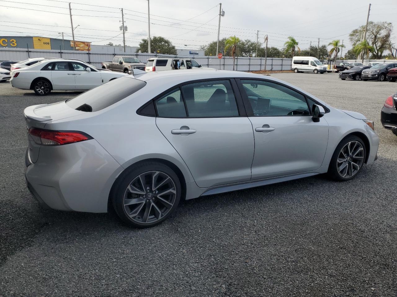 2021 Toyota Corolla - Image 3