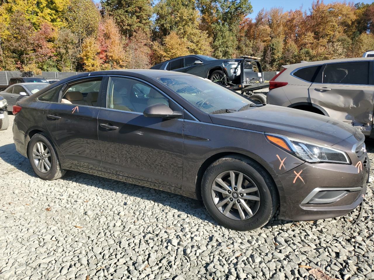 2016 Hyundai Sonata - Image 4
