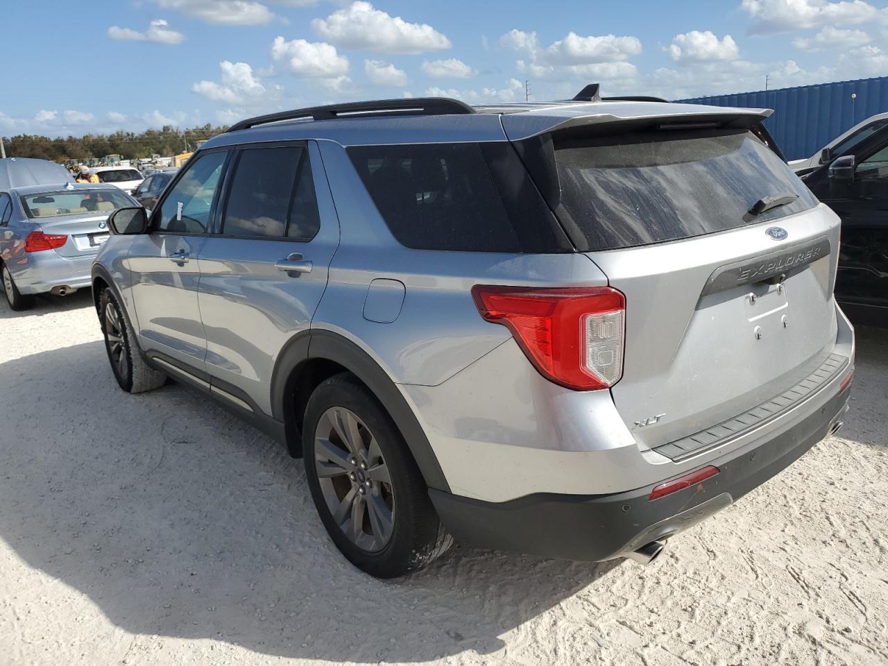 2021 Ford Explorer - Image 2