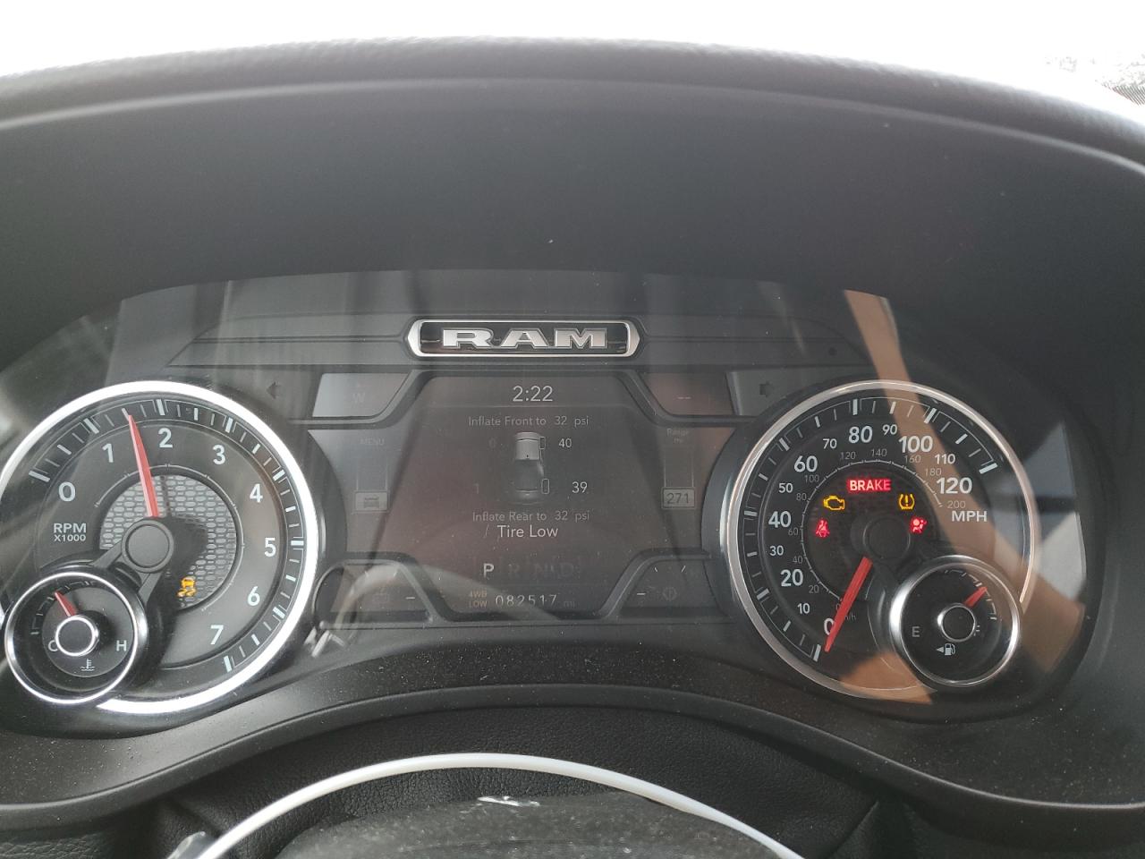 2019 RAM 1500 - Image 9