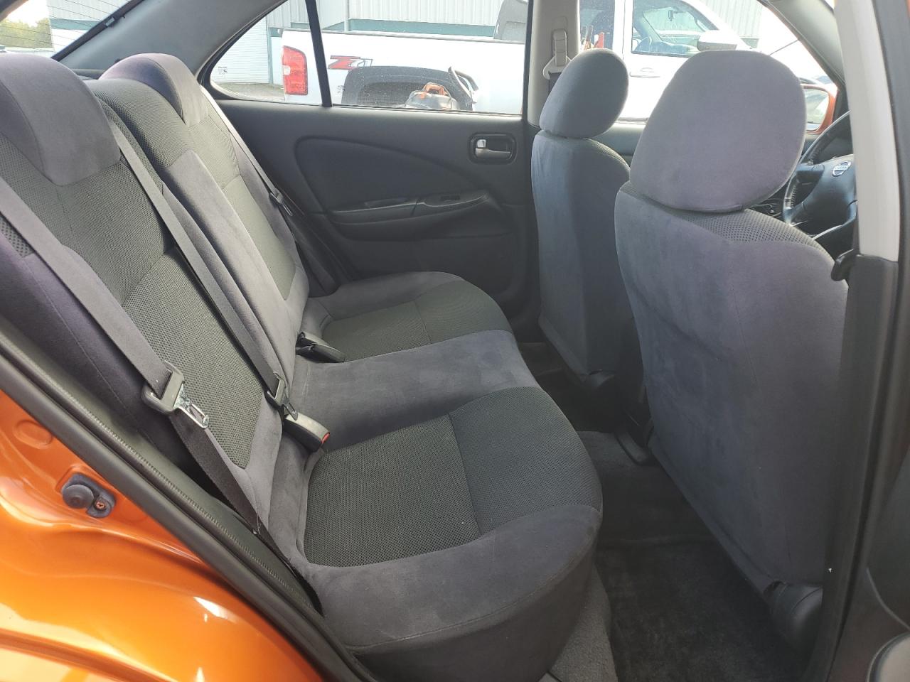 2006 Nissan Sentra - Image 10