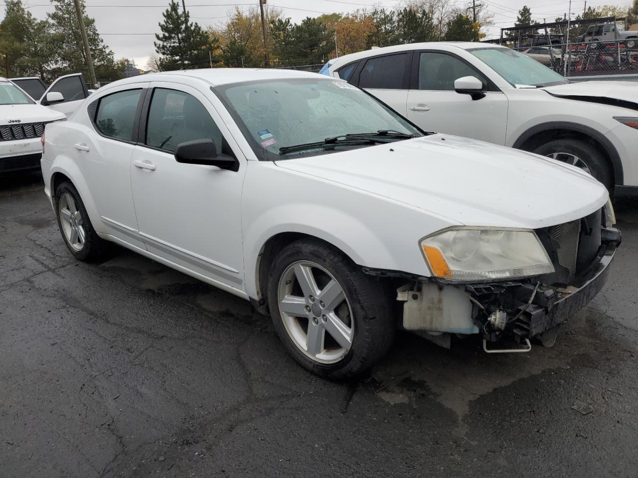 2013 Dodge Avenger - Image 4