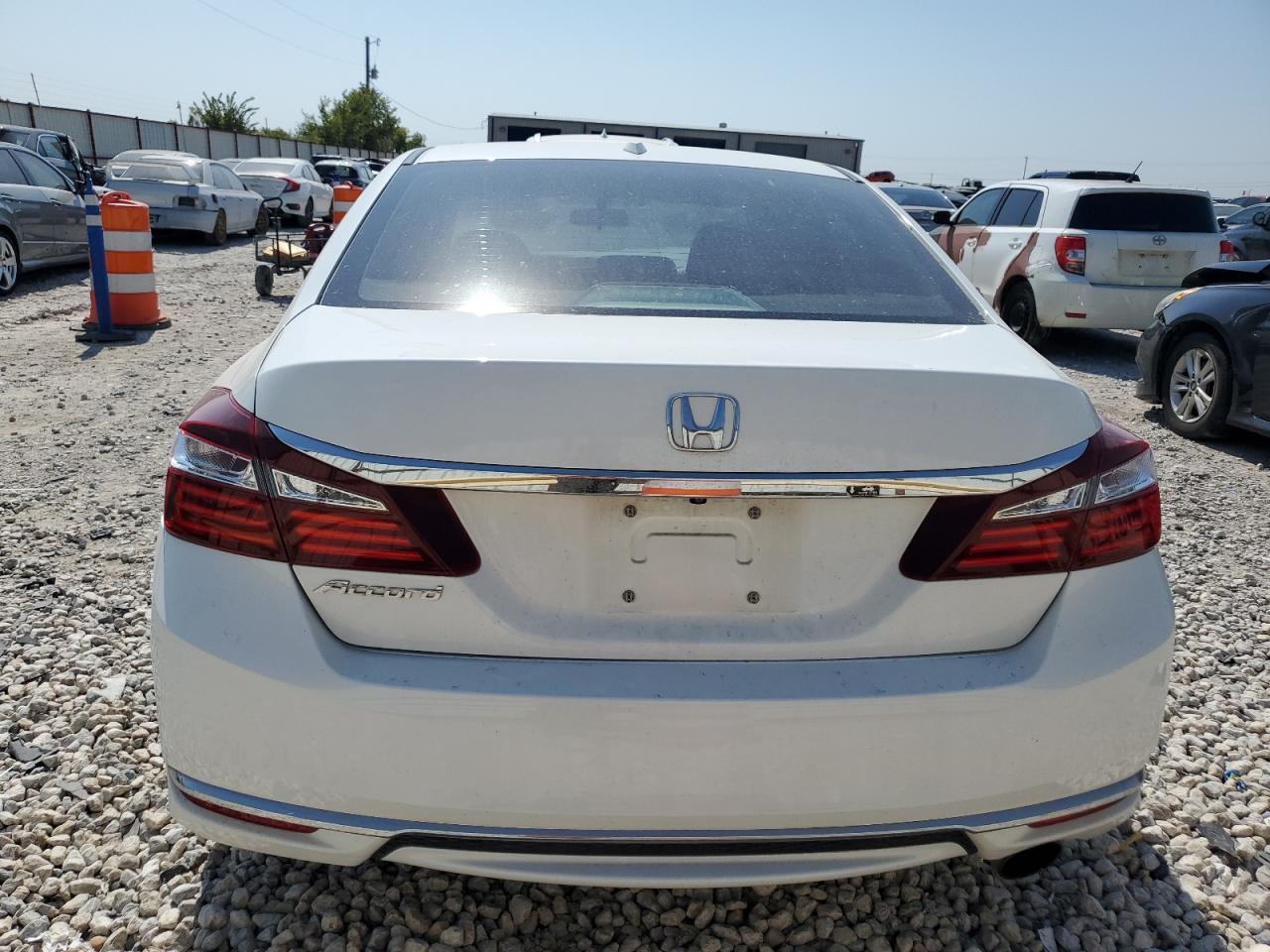 2017 Honda Accord - Image 6