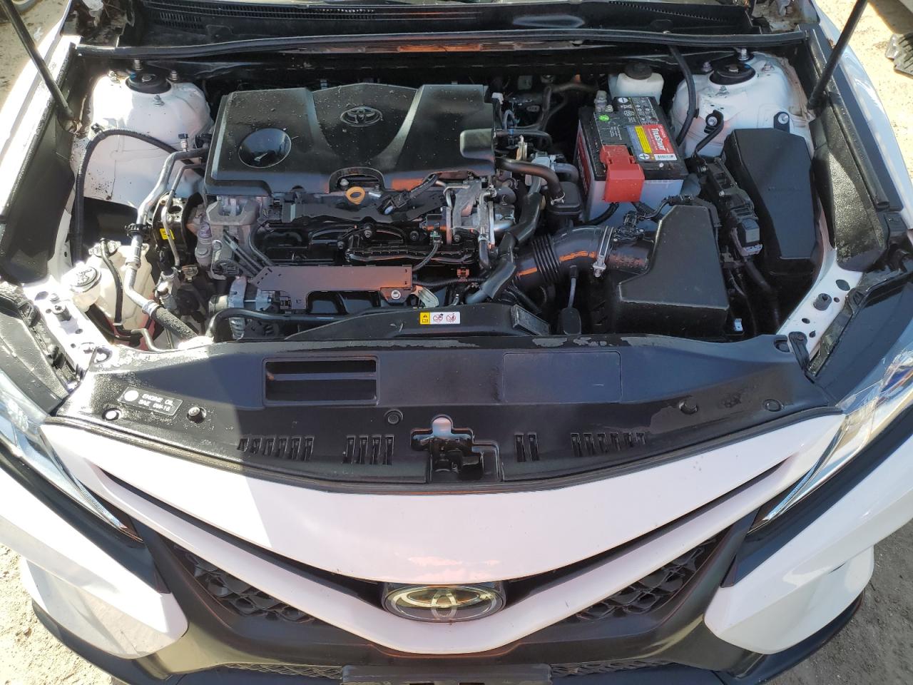 2019 Toyota Camry - Image 11