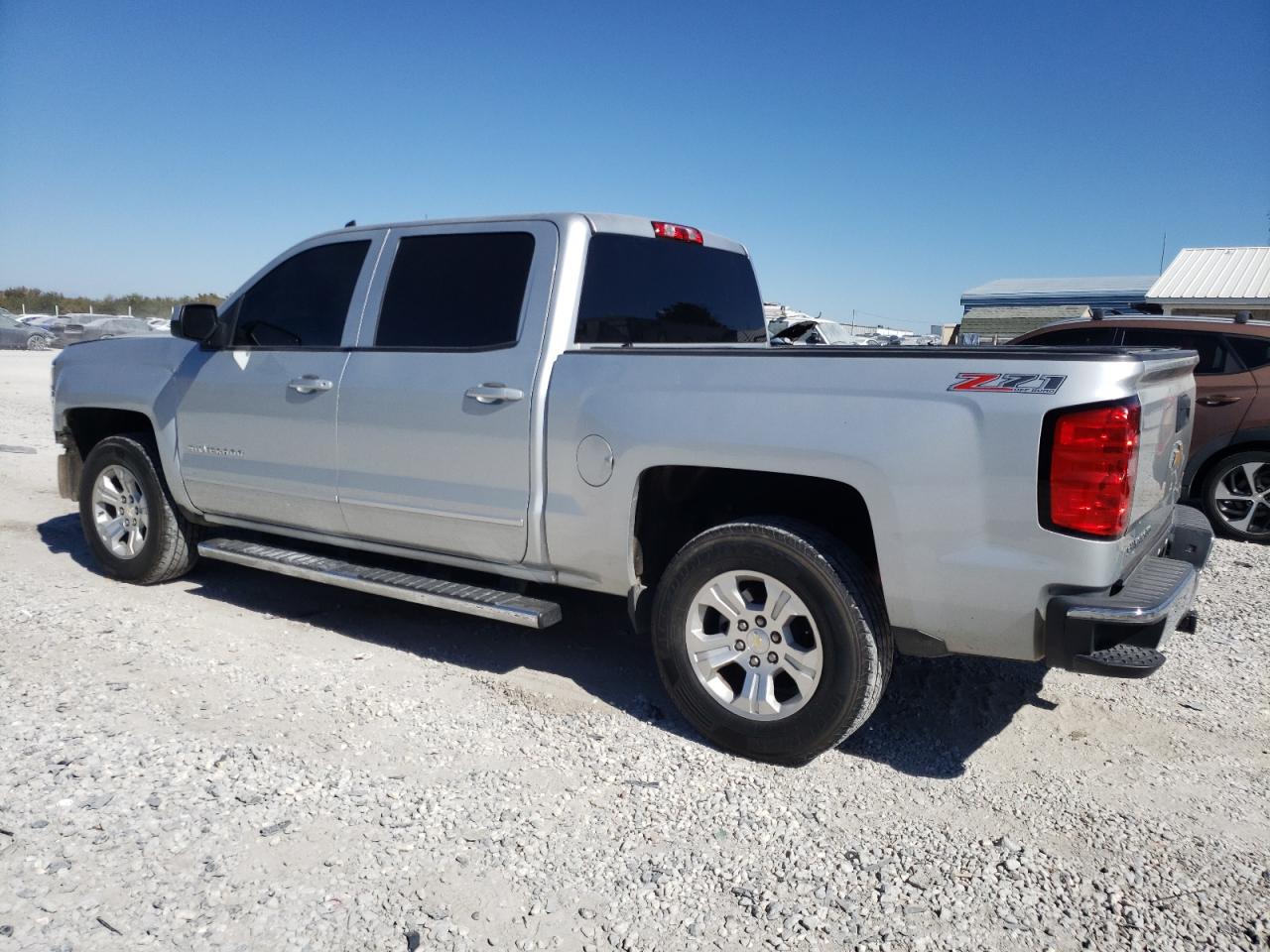 2015 Chevrolet Silverado - Image 2