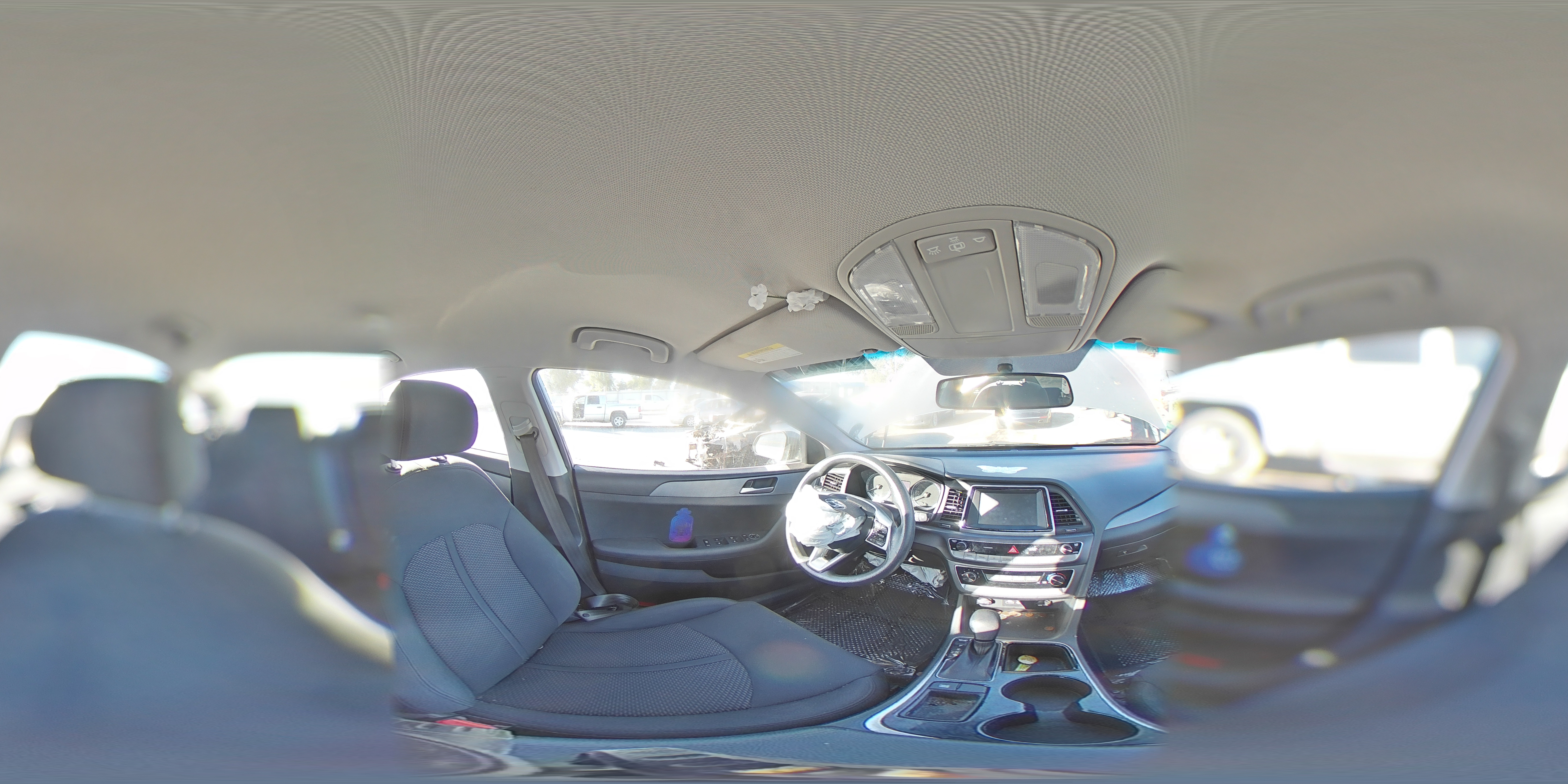 2019 Hyundai Sonata - Image 13