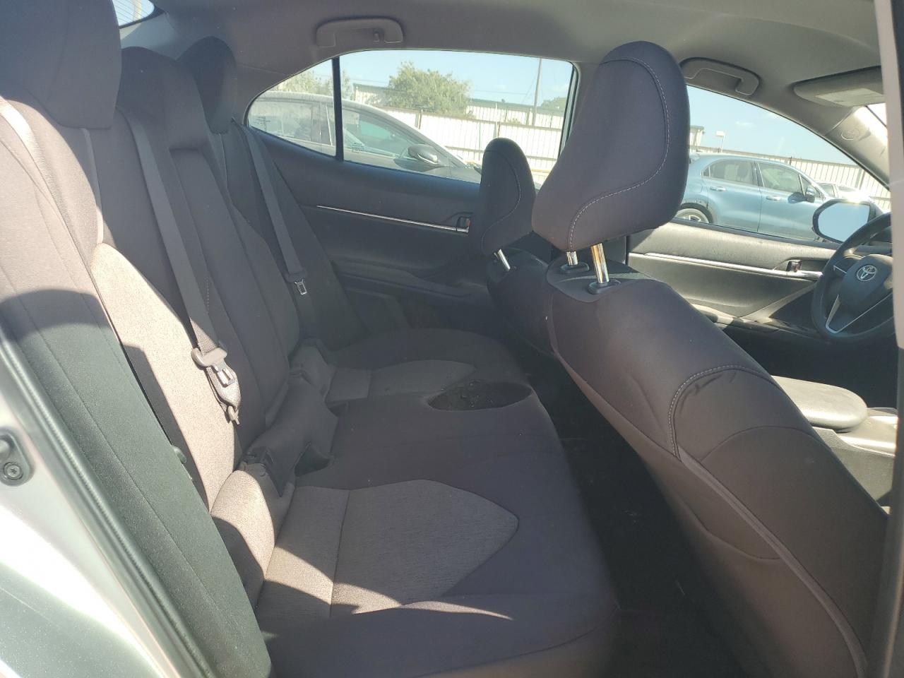2022 Toyota Camry - Image 10