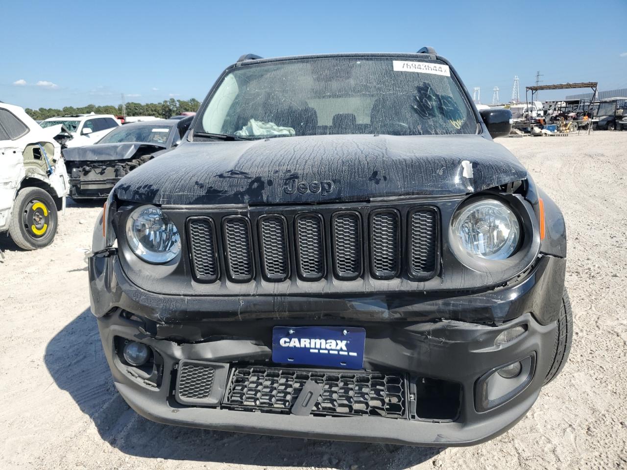 2017 Jeep Renegade - Image 5
