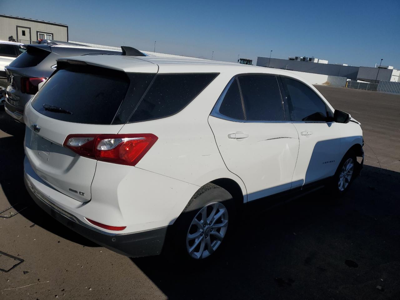 2020 Chevrolet Equinox - Image 3