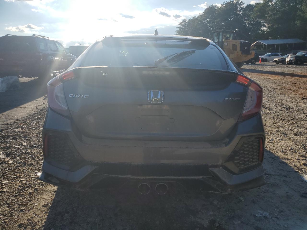 SHHFK7G47JU240802 2018 Honda Civic Sport