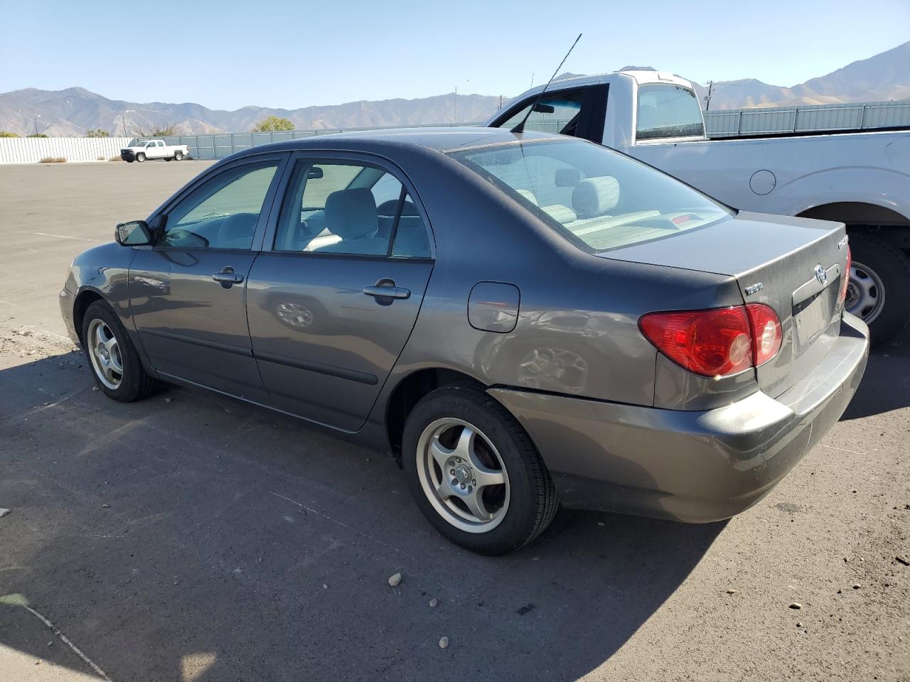 2007 Toyota Corolla - Image 2