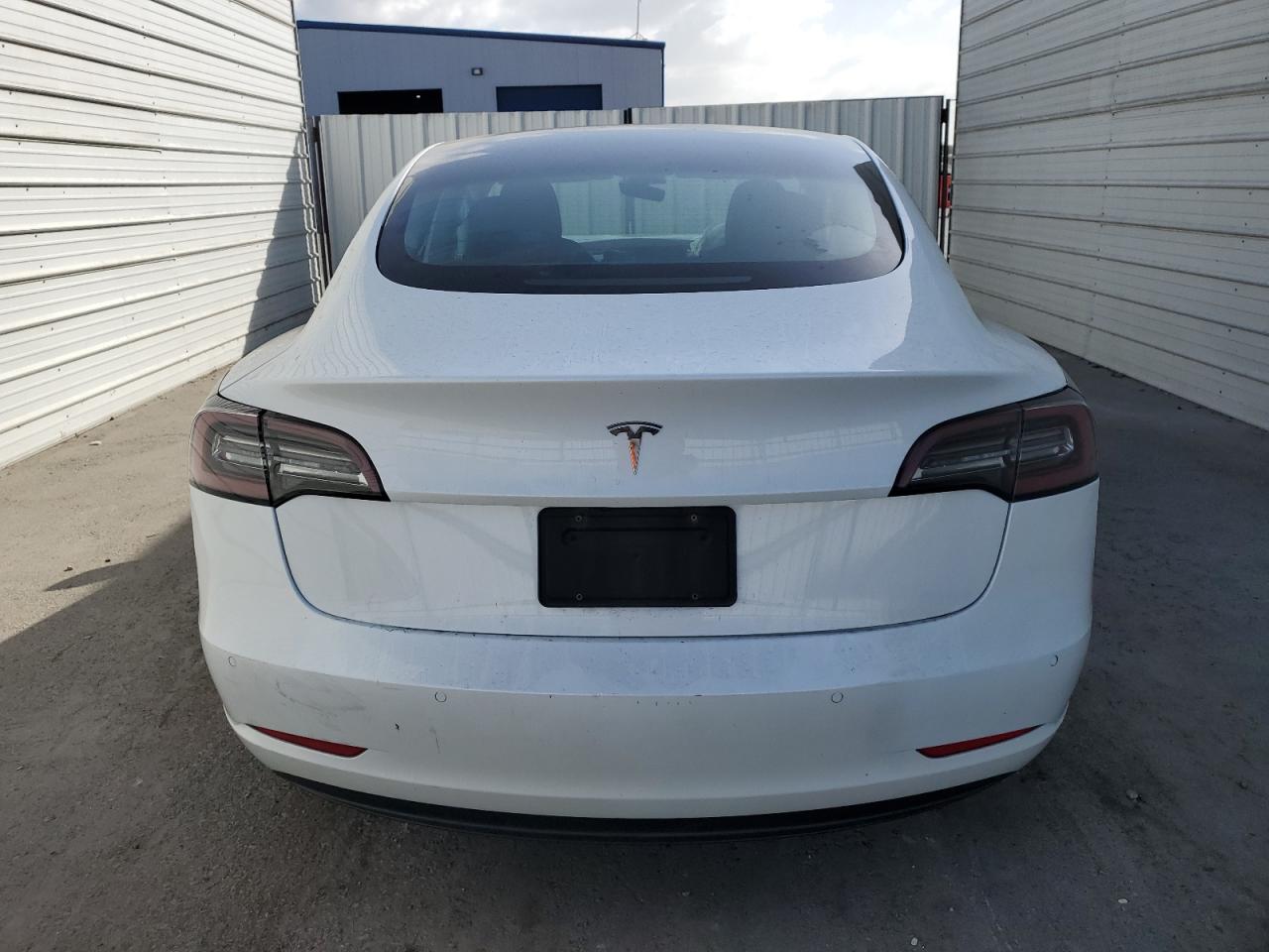 2022 Tesla Model 3 VIN: 5YJ3E1EA6NF189302 Lot: 76803644