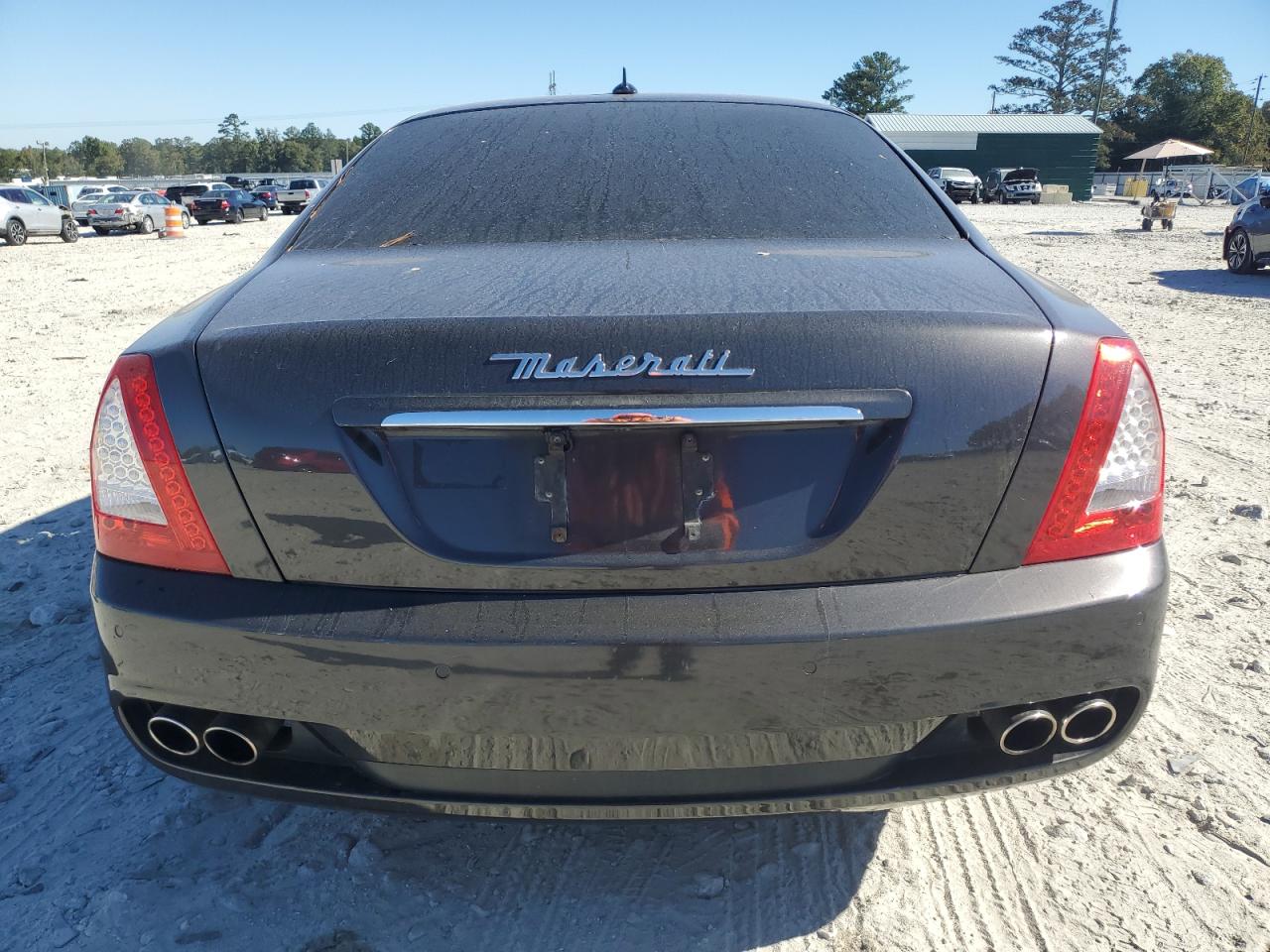 ZAM39FKAXB0057185 2011 Maserati Quattroporte