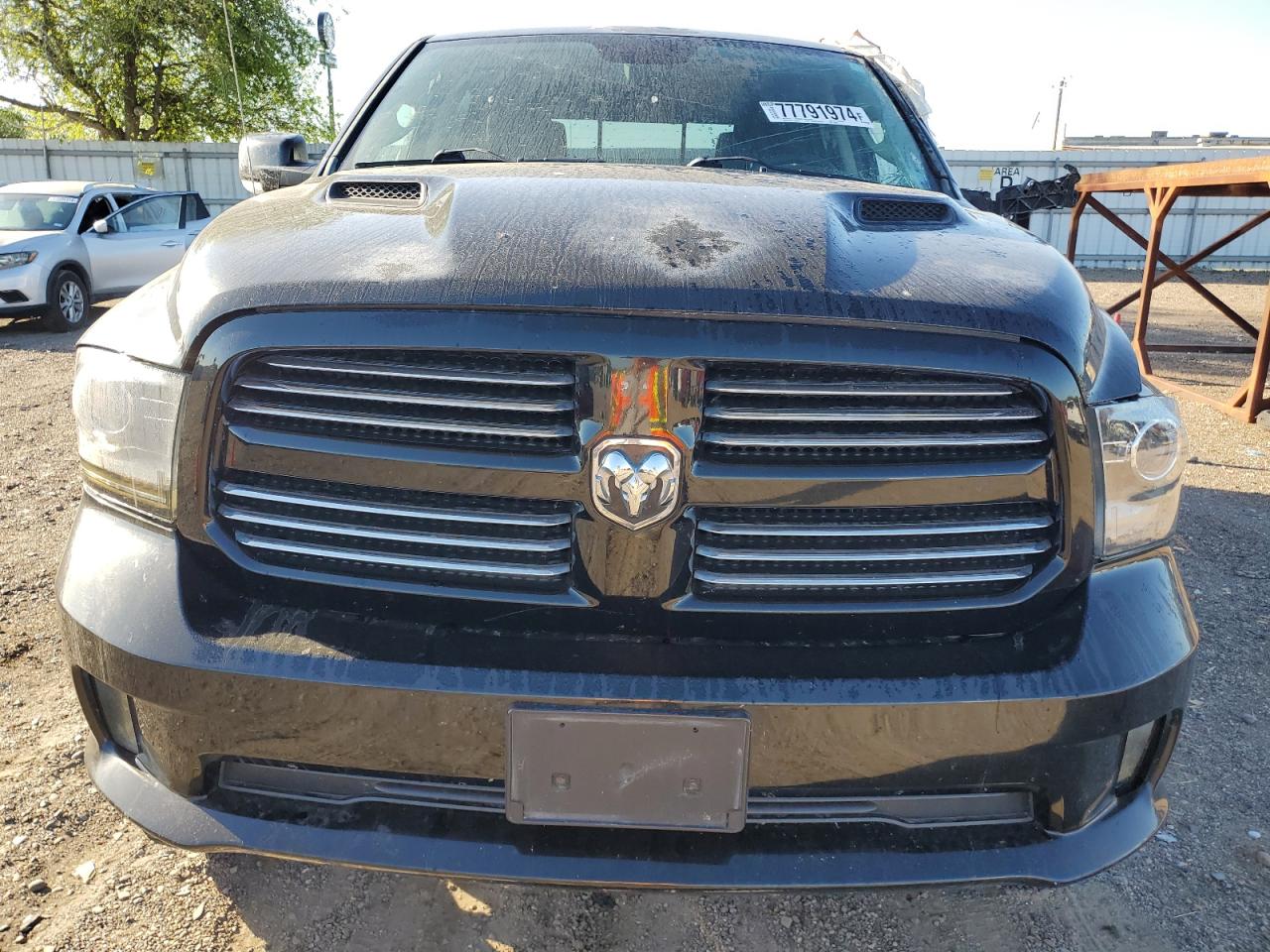 2015 RAM 1500 - Image 5