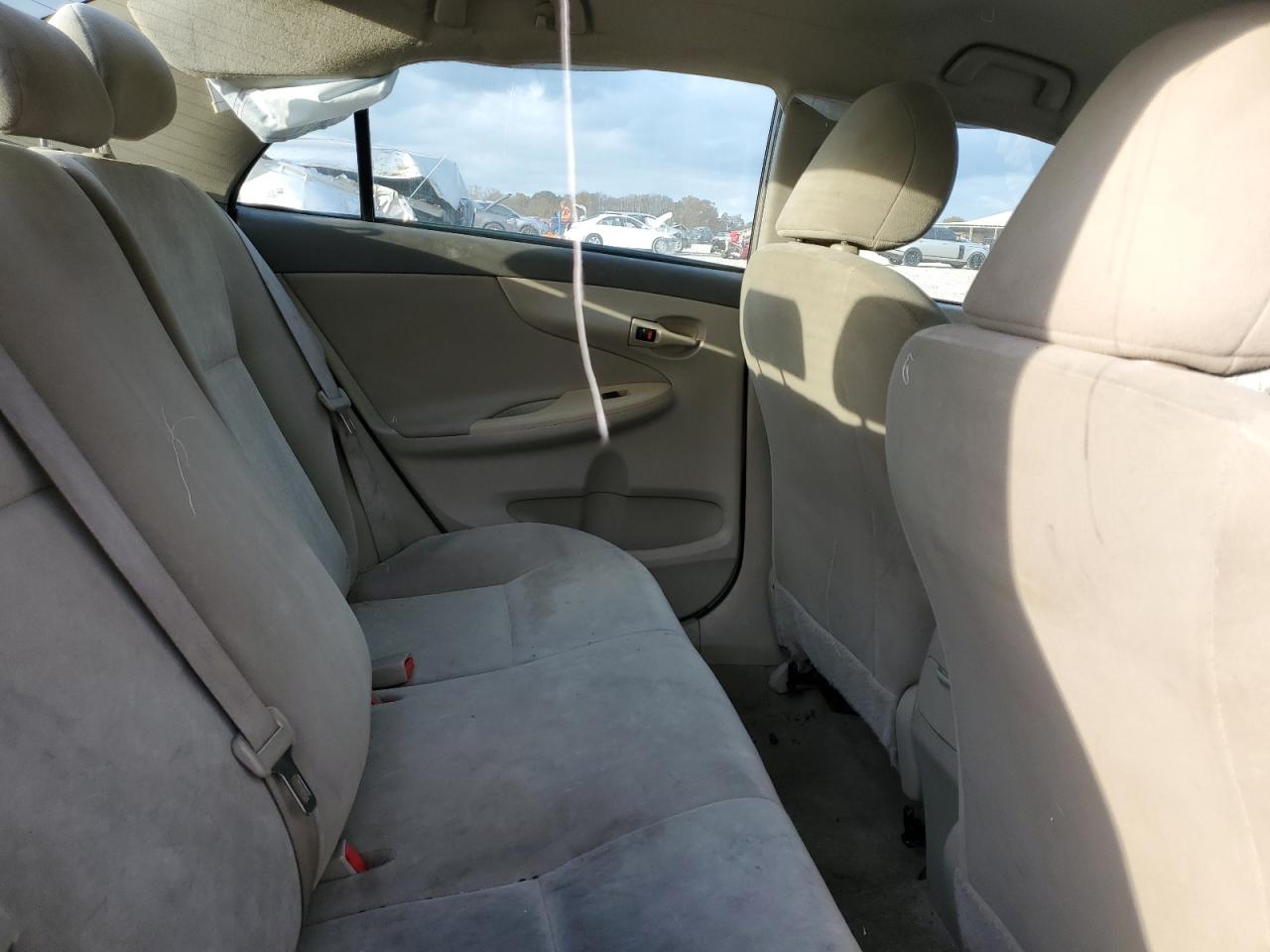 2009 Toyota Corolla - Image 11